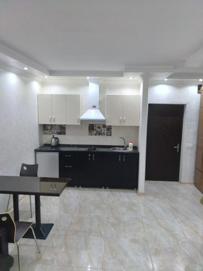 Apartment Melashvili 4 Batumi Zewnętrze zdjęcie