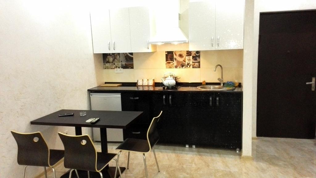 Apartment Melashvili 4 Batumi Zewnętrze zdjęcie